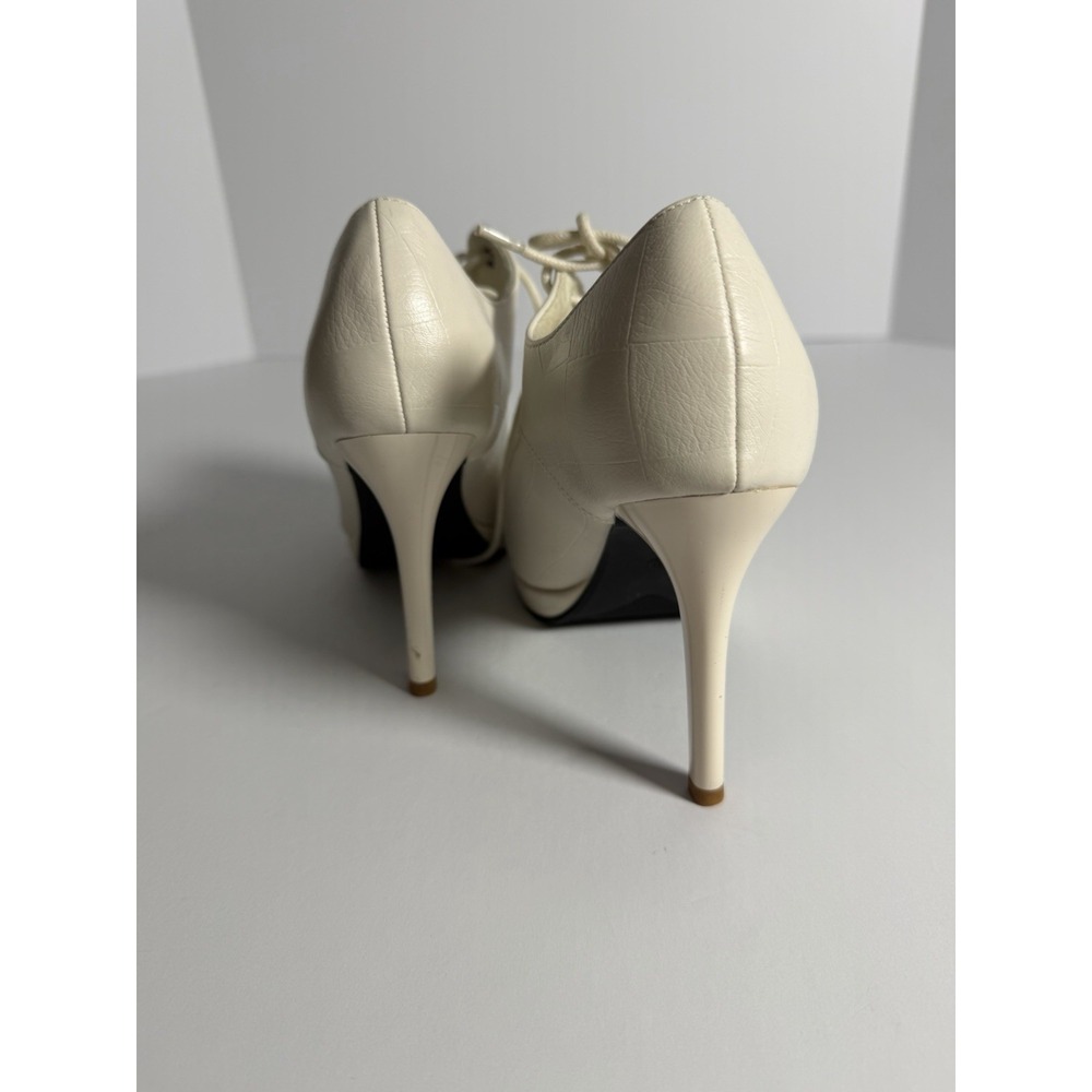 Cream Faux Leather Lace-Up Pointed Toe High Heels Size 6 W-36- Used- Good Cond - Picture 3 of 6